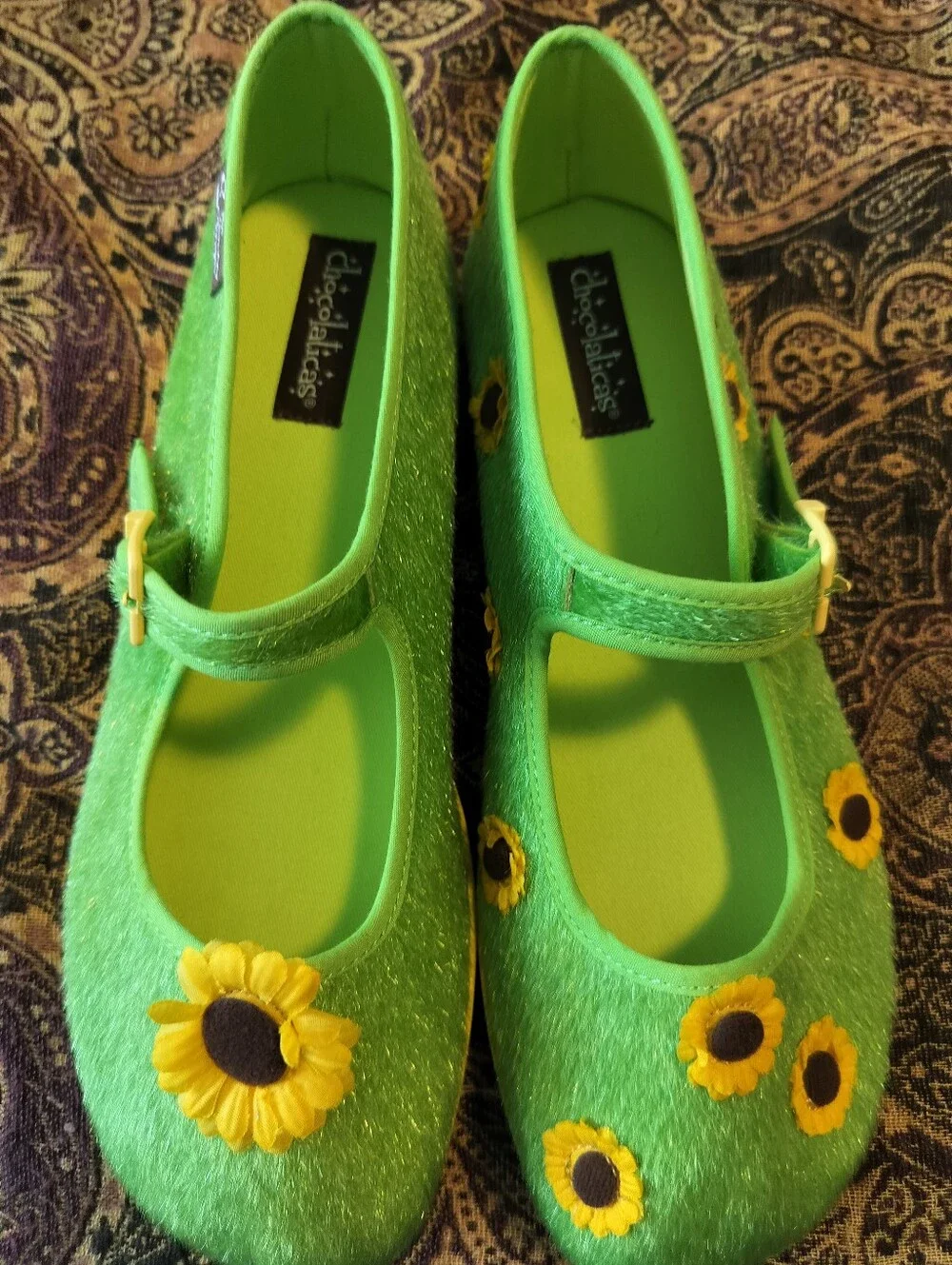 Chocolaticas Women's 11 Sunny Field Mary Jane flats
